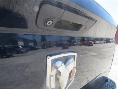 2013 RAM 1500 HFE   - Photo 16 - Downey, CA 90241
