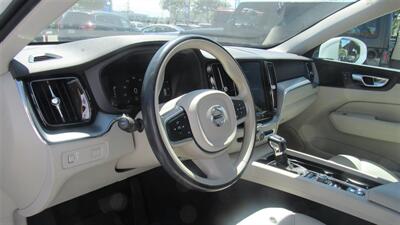 2019 Volvo XC60 T6 Momentum - Photo 8 - Downey, CA 90241