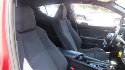 2018 Toyota C-HR XLE Premium - Photo 19 - Downey, CA 90241