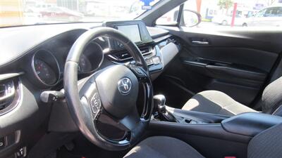 2018 Toyota C-HR XLE Premium - Photo 9 - Downey, CA 90241