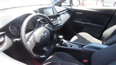 2018 Toyota C-HR XLE Premium - Photo 6 - Downey, CA 90241