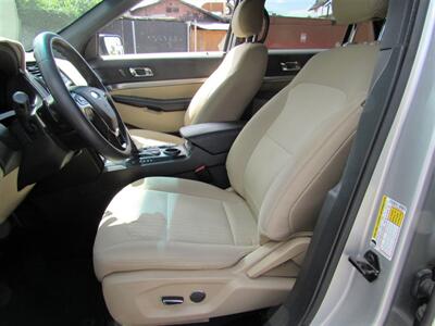 2016 Ford Explorer   - Photo 7 - Downey, CA 90241