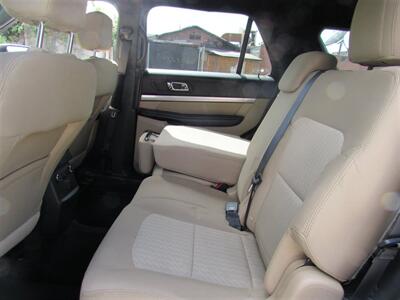 2016 Ford Explorer   - Photo 9 - Downey, CA 90241