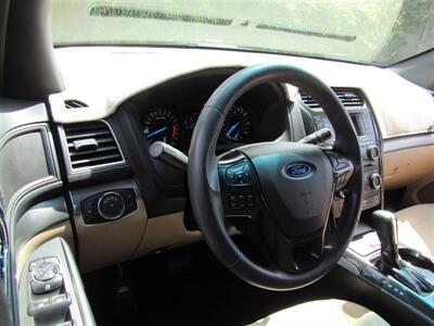 2016 Ford Explorer   - Photo 5 - Downey, CA 90241