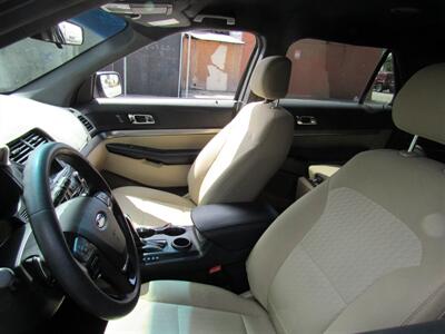 2016 Ford Explorer   - Photo 4 - Downey, CA 90241