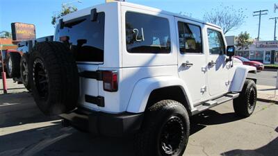 2012 Jeep Wrangler Rubicon   - Photo 14 - Downey, CA 90241