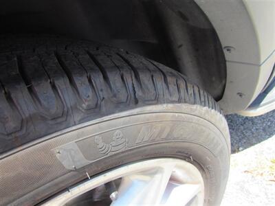 2014 Ford Explorer XLT - Photo 15 - Downey, CA 90241