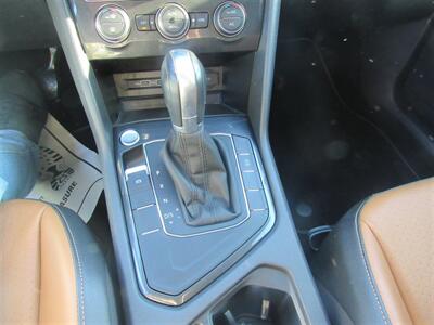 2018 Volkswagen Tiguan 2.0T SEL   - Photo 12 - Downey, CA 90241