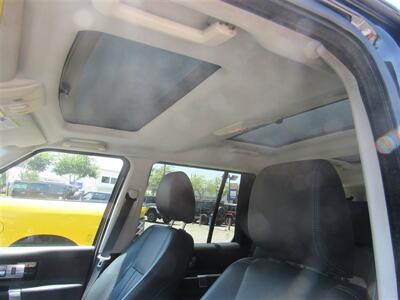 2015 Land Rover LR4 HSE   - Photo 9 - Downey, CA 90241