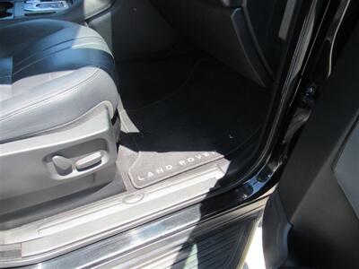 2015 Land Rover LR4 HSE   - Photo 27 - Downey, CA 90241