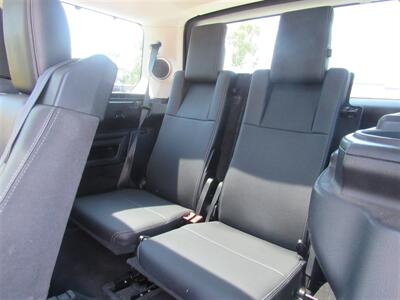 2015 Land Rover LR4 HSE   - Photo 13 - Downey, CA 90241