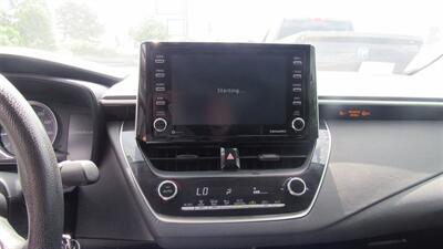 2021 Toyota Corolla LE - Photo 13 - Downey, CA 90241