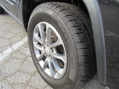 2014 Jeep Grand Cherokee Limited - Photo 2 - Downey, CA 90241