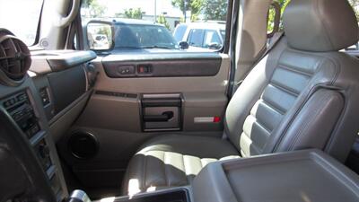 2003 Hummer H2 Adventure Series - Photo 14 - Downey, CA 90241