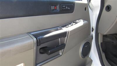 2003 Hummer H2 Adventure Series - Photo 12 - Downey, CA 90241
