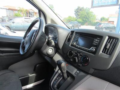 2019 Nissan NV200 SV   - Photo 4 - Downey, CA 90241