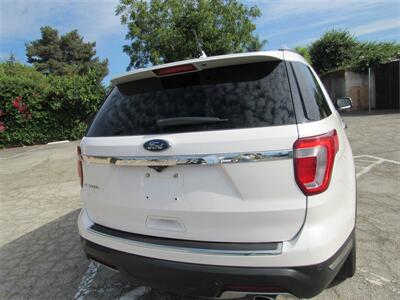 2018 Ford Explorer Limited   - Photo 17 - Downey, CA 90241