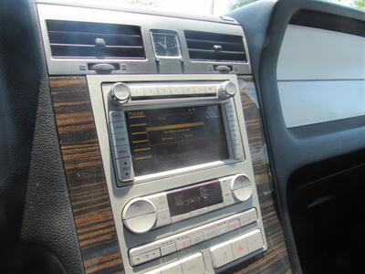 2010 Lincoln Navigator   - Photo 9 - Downey, CA 90241