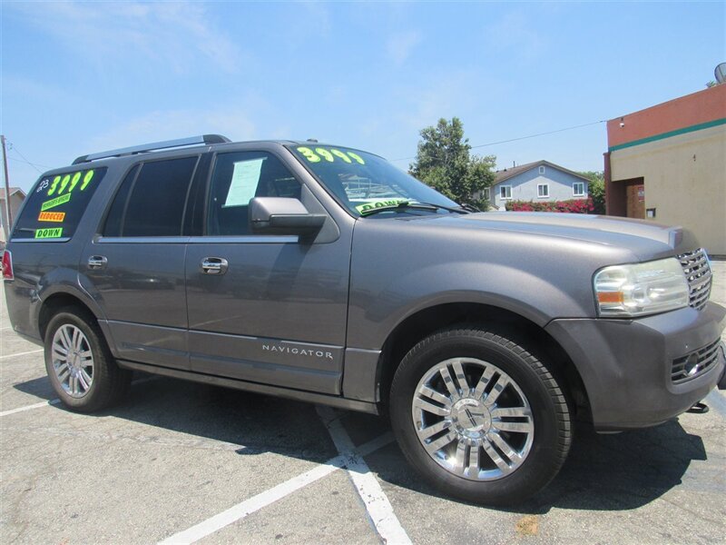 2010 Lincoln Navigator - Photo 1 - Downey, CA 90241