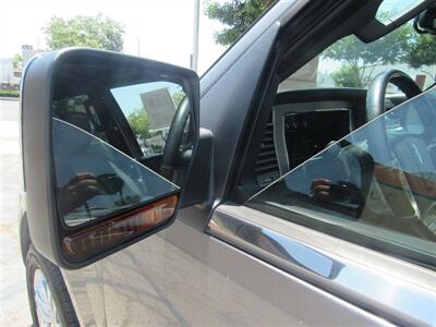 2010 Lincoln Navigator   - Photo 5 - Downey, CA 90241