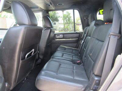 2010 Lincoln Navigator   - Photo 16 - Downey, CA 90241