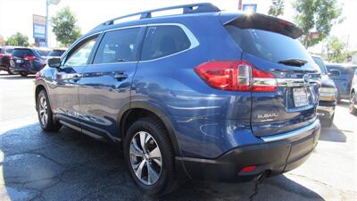 2019 Subaru Ascent Premium 7-Passenger - Photo 9 - Downey, CA 90241