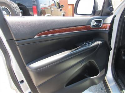 2013 Jeep Grand Cherokee Limited   - Photo 26 - Downey, CA 90241