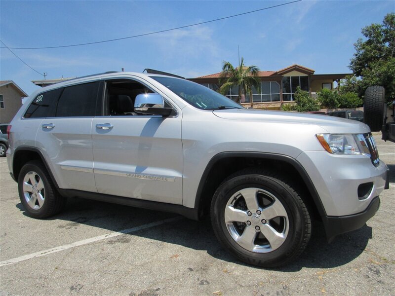 2013 Jeep Grand Cherokee Limited  