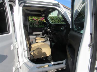 2018 Jeep Wrangler Sahara   - Photo 21 - Downey, CA 90241