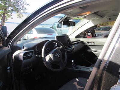 2020 Toyota C-HR LE   - Photo 6 - Downey, CA 90241