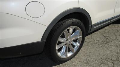 2013 Ford Explorer XLT   - Photo 18 - Downey, CA 90241