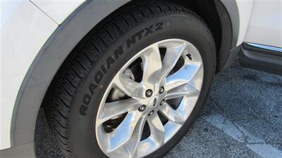 2013 Ford Explorer XLT   - Photo 3 - Downey, CA 90241