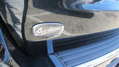 2013 Jeep Grand Cherokee Overland   - Photo 16 - Downey, CA 90241