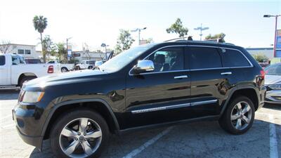 2013 Jeep Grand Cherokee Overland   - Photo 5 - Downey, CA 90241