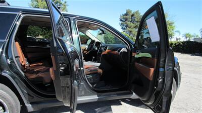 2013 Jeep Grand Cherokee Overland   - Photo 3 - Downey, CA 90241