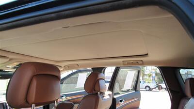 2013 Jeep Grand Cherokee Overland   - Photo 15 - Downey, CA 90241