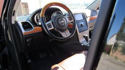 2013 Jeep Grand Cherokee Overland   - Photo 6 - Downey, CA 90241