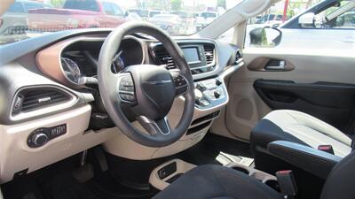 2017 Chrysler Pacifica LX - Photo 3 - Downey, CA 90241