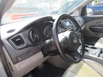 2016 Kia Sedona LX Plus   - Photo 24 - Downey, CA 90241