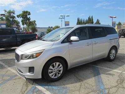 2016 Kia Sedona LX Plus   - Photo 2 - Downey, CA 90241