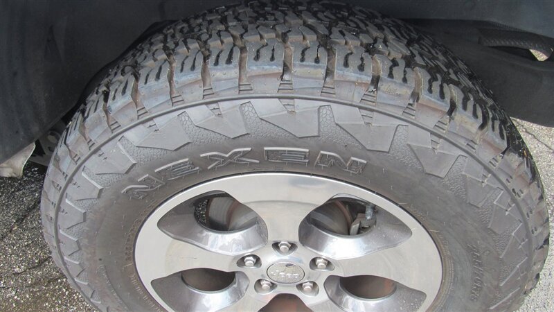 2017 Jeep Wrangler Unlimited Sahara - Photo 14