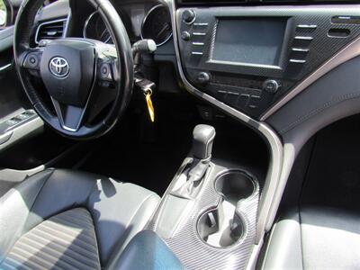 2019 Toyota Camry SE   - Photo 17 - Downey, CA 90241