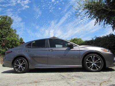 2019 Toyota Camry SE   - Photo 18 - Downey, CA 90241