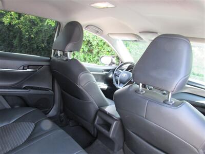 2019 Toyota Camry SE   - Photo 14 - Downey, CA 90241