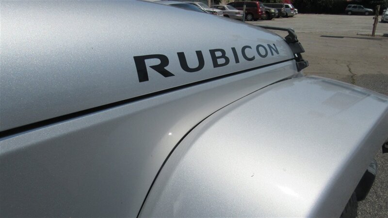2012 Jeep Wrangler Unlimited Rubicon - Photo 20