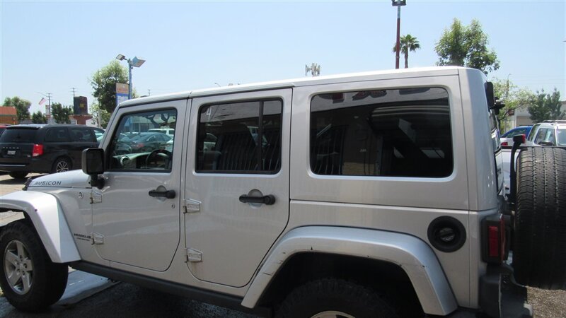 2012 Jeep Wrangler Unlimited Rubicon - Photo 18
