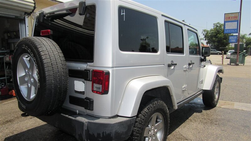 2012 Jeep Wrangler Unlimited Rubicon - Photo 8
