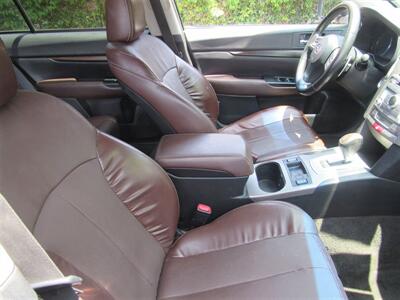 2013 Subaru Outback 2.5i Limited   - Photo 8 - Downey, CA 90241