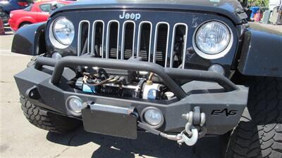 2018 Jeep Wrangler JK Unlimited Sahara   - Photo 4 - Downey, CA 90241