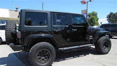 2018 Jeep Wrangler JK Unlimited Sahara   - Photo 11 - Downey, CA 90241